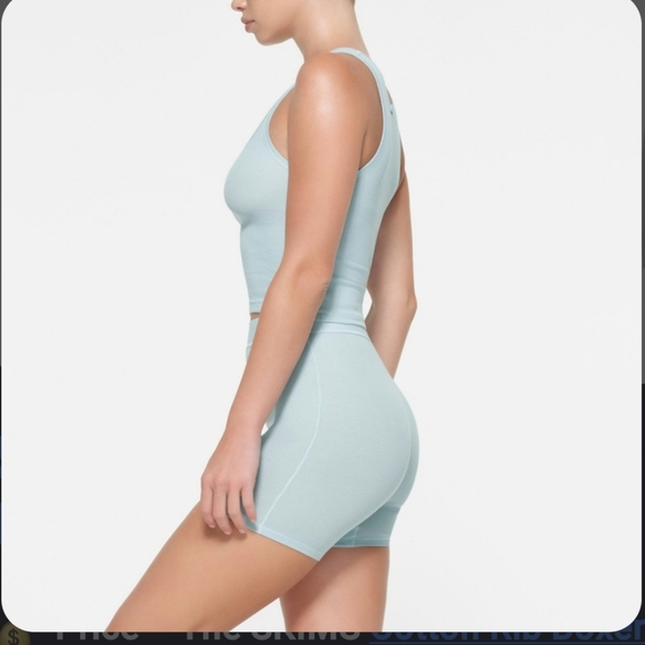 SKIMS Cotton Ribbed Boxer Shorts Size M In Opal/Light Blue NWT in packaging - Picture 3 of 6